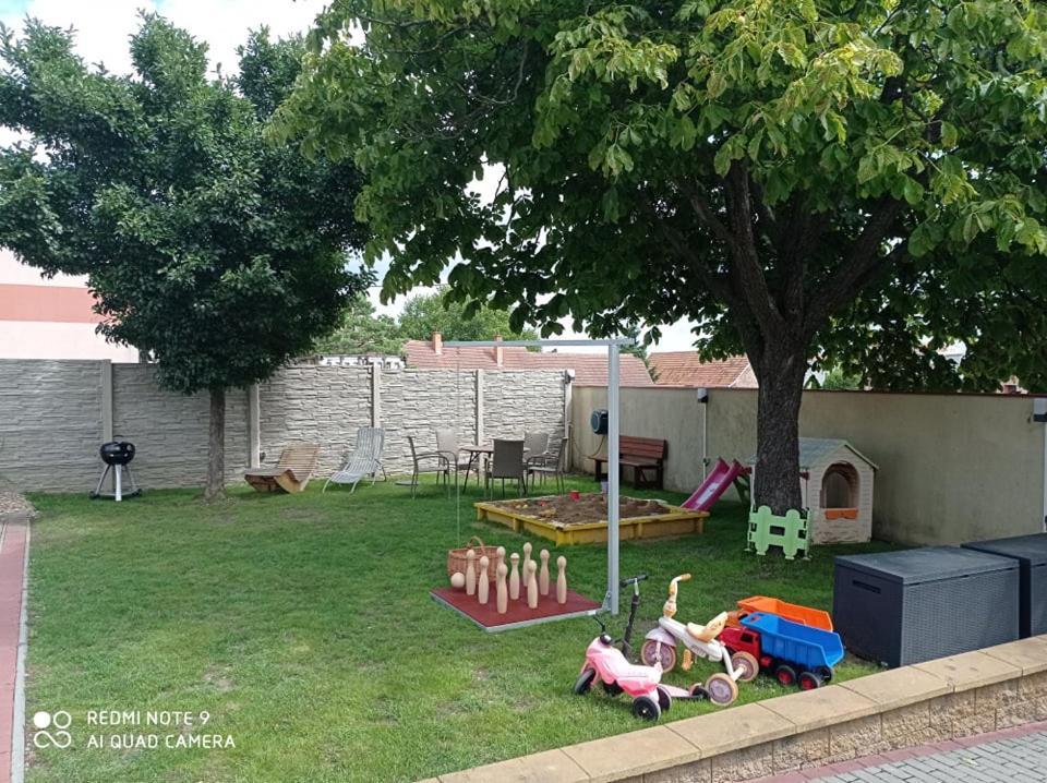 Penzion Zajecak Zaječí 외부 사진